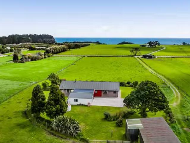 House for rent in Urenui, Taranaki