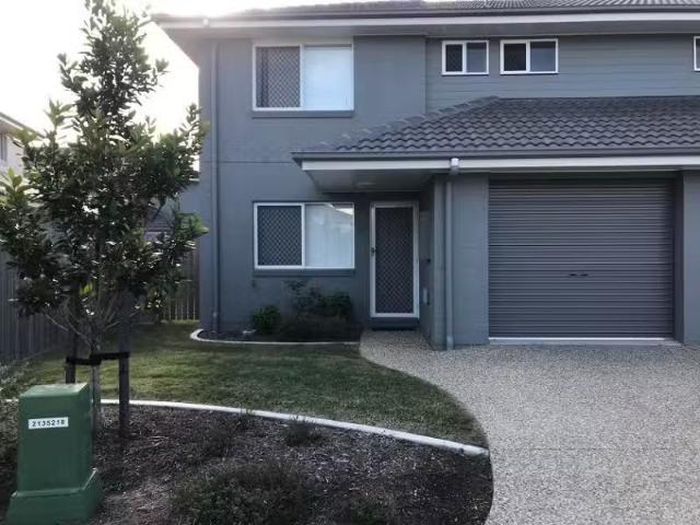 Condo for rent in Sydney, New South Wales