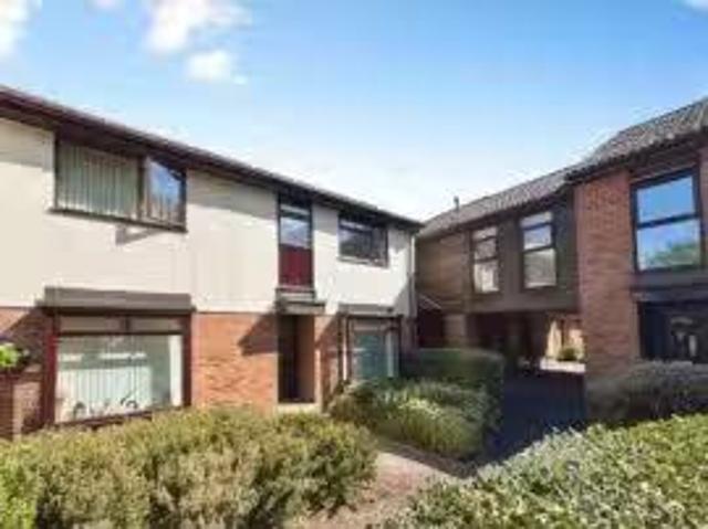 Apartment for rent in Westborough, Surrey