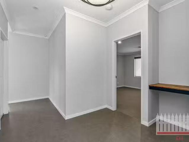 House for rent in Helena Valley, Western Australia