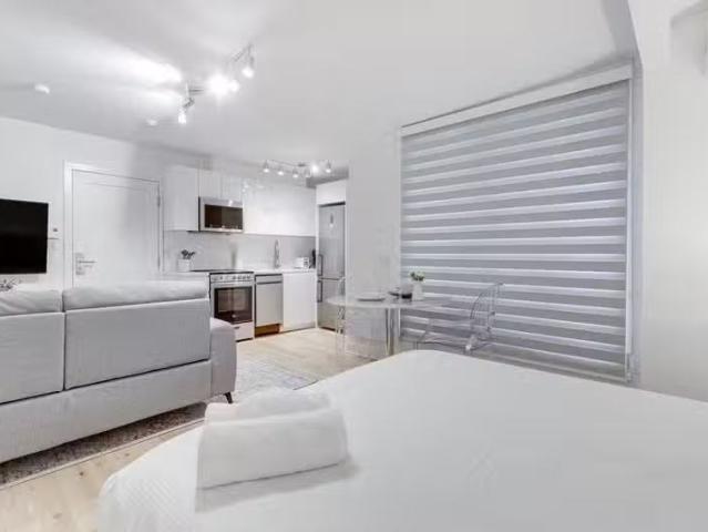Condo for rent in St. Leonard's, Quebec