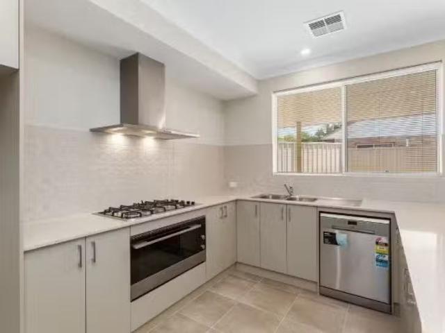 House for rent in Wilson, Western Australia