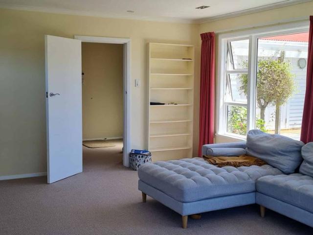 House for rent in Paraparaumu, Wellington