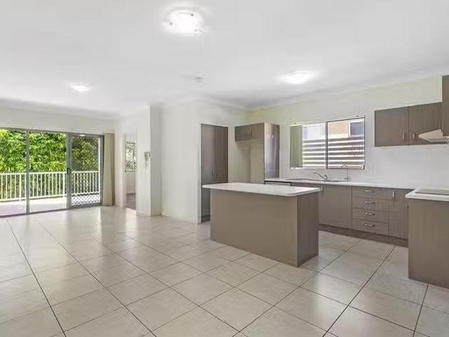 Apartment for rent in Toombul, Queensland