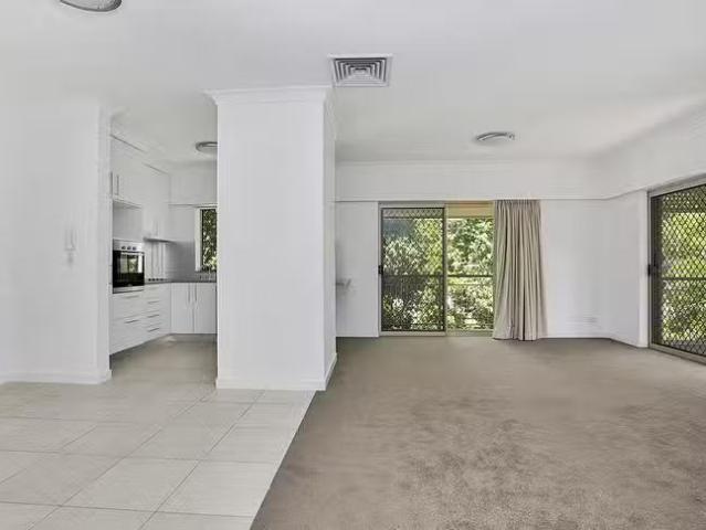 Apartment for rent in Toombul, Queensland