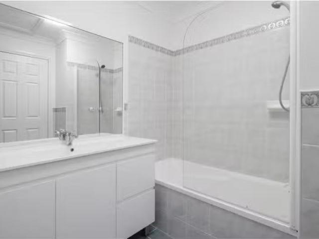 Condo for rent in Sydney, New South Wales