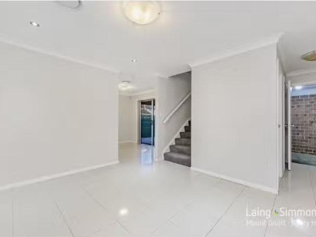 Condo for rent in Minchinbury, New South Wales