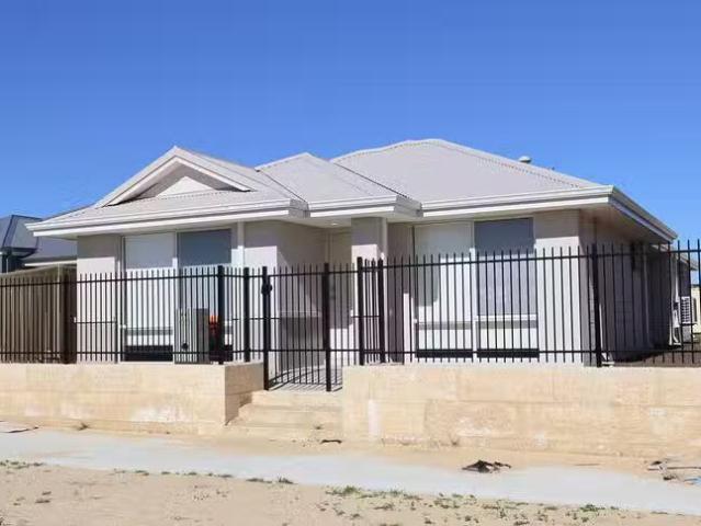 House for rent in Parklands, Western Australia