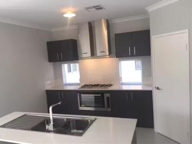 House for rent in Canning Vale, Western Australia