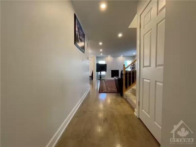 Condo for rent in Mulhurst Bay, Ontario