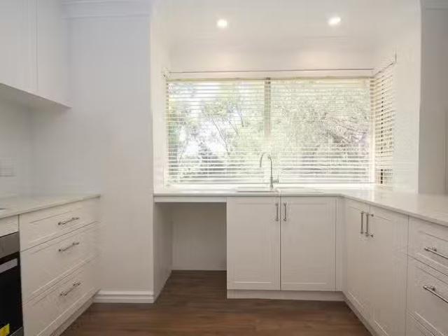 Apartment for rent in Mount Claremont, Western Australia