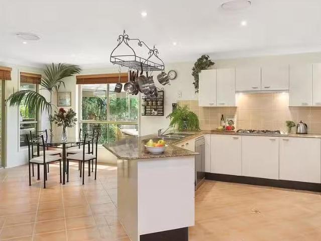 House for rent in Wollongong West, New South Wales