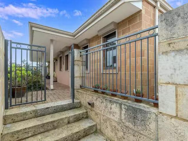 House for rent in Harrisdale, Western Australia