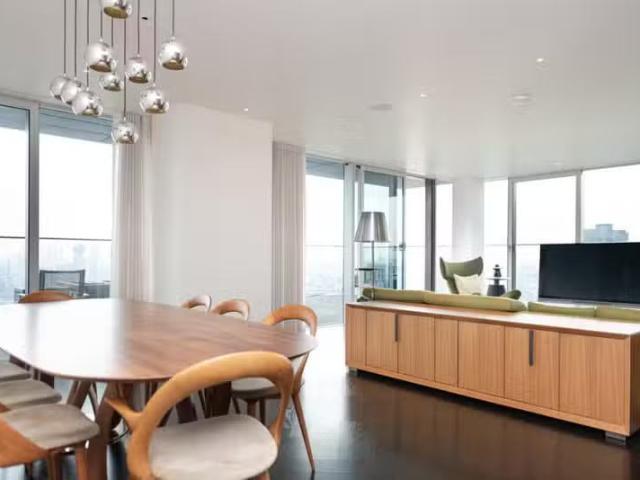 Apartment for rent in Lyons, Greater London