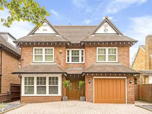 House for rent in Arkley, Greater London