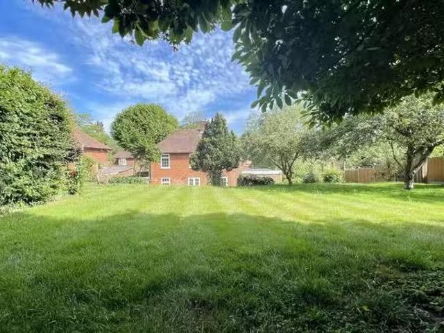 House for rent in London Borough of Croydon, Kenley