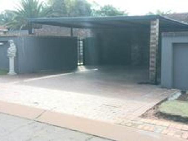 House for sale in Ekurhuleni, Gauteng