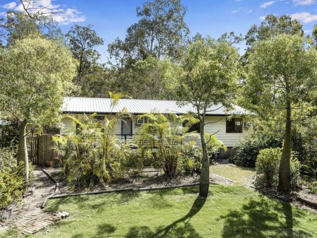 House for rent in Greenbank, Greater Brisbane