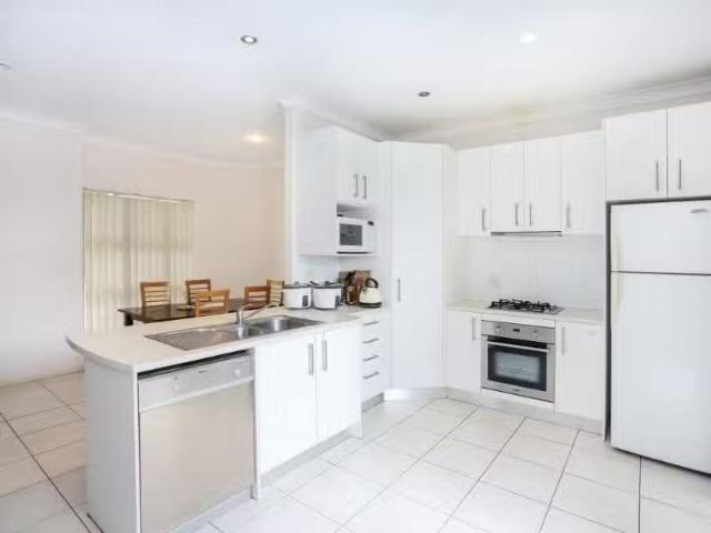 Condo for rent in Toombul, Queensland