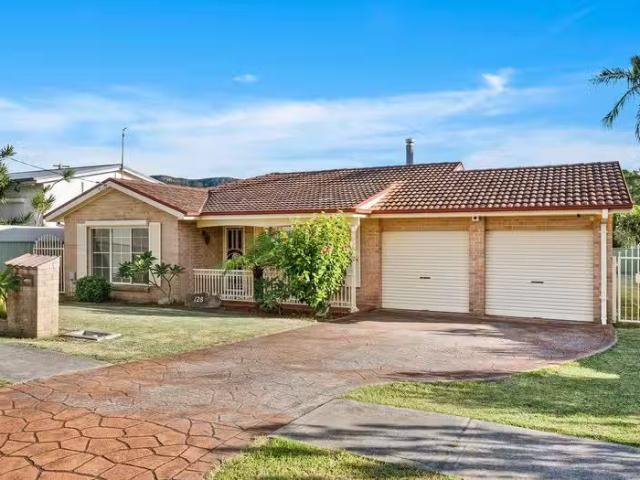 House for rent in Wollongong West, New South Wales