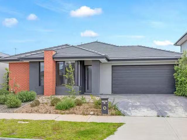House for rent in Cornerstone, Melbourne