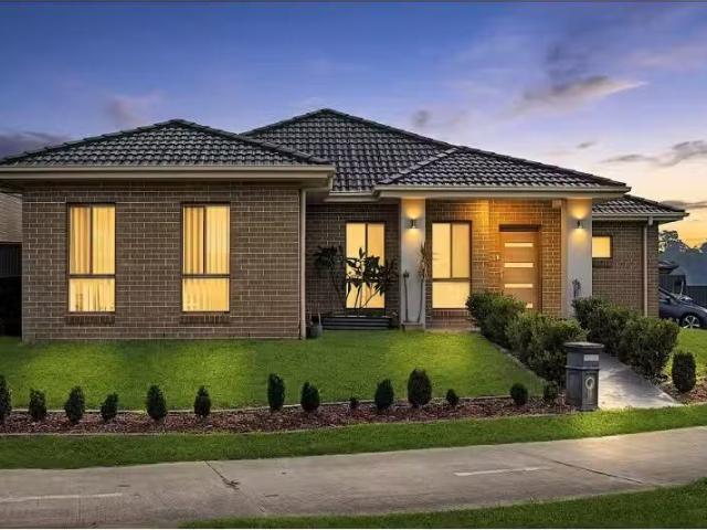 House for rent in Jordan Springs, Sydney