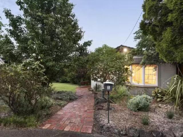 House for rent in Camerons Creek, Victoria