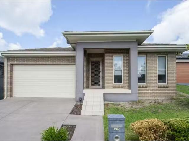 House for rent in Jordan Springs, Sydney