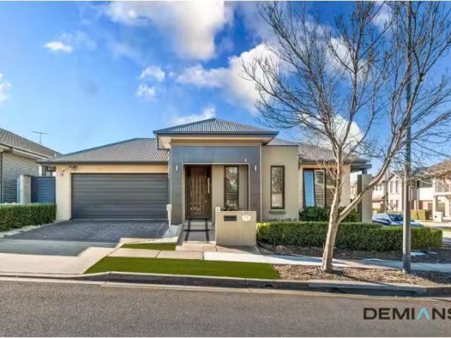 House for rent in Moorebank, Sydney