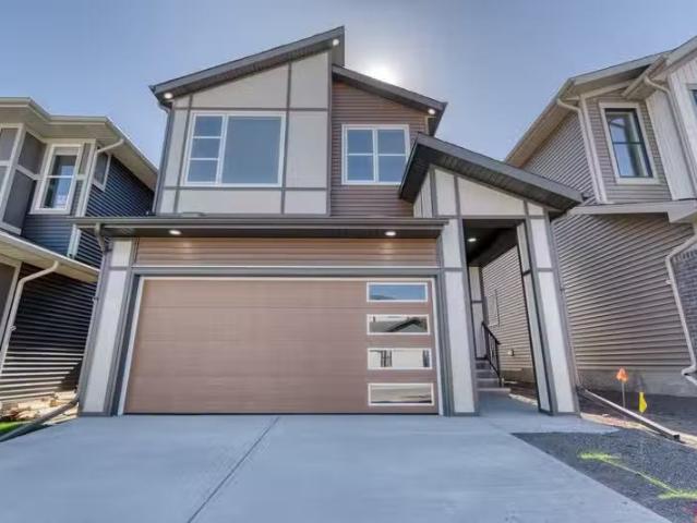 Condo for rent in Midtown, Airdrie