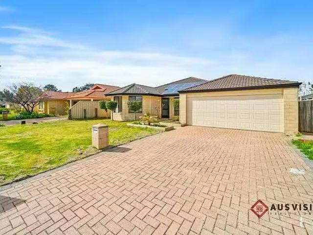 House for rent in Canning Vale, Western Australia