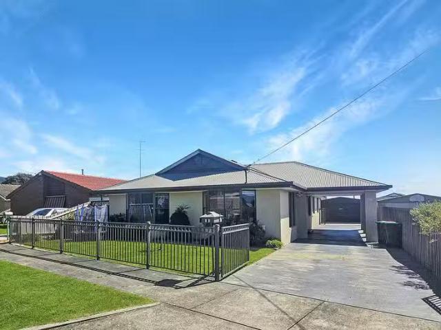 House for rent in Coalville, Victoria