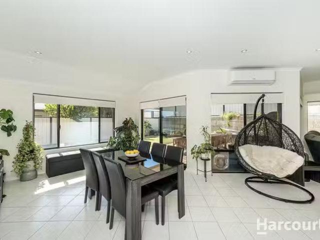 House for rent in Hocking, Western Australia