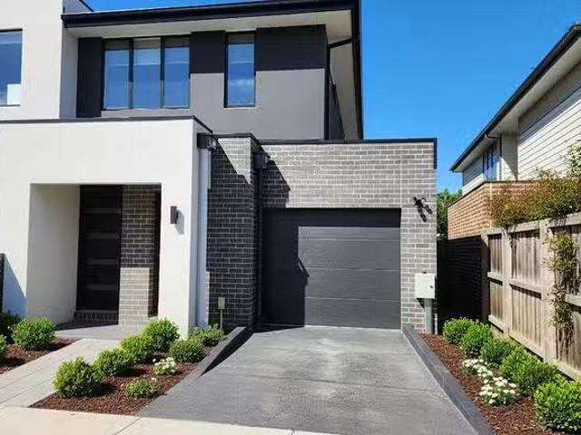 House for rent in Carnegie, Melbourne