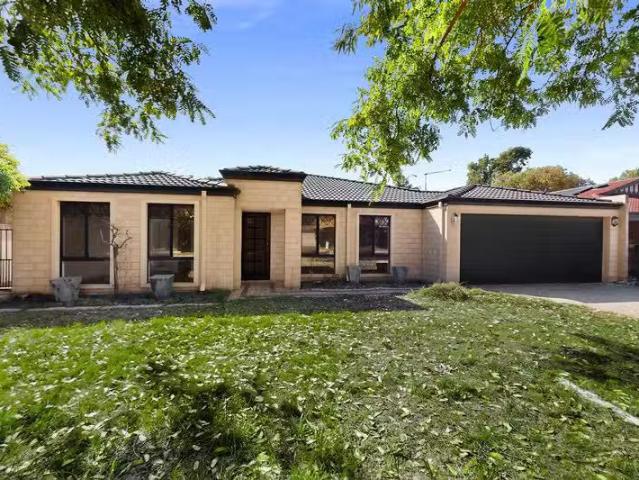 House for rent in Carramar, Western Australia