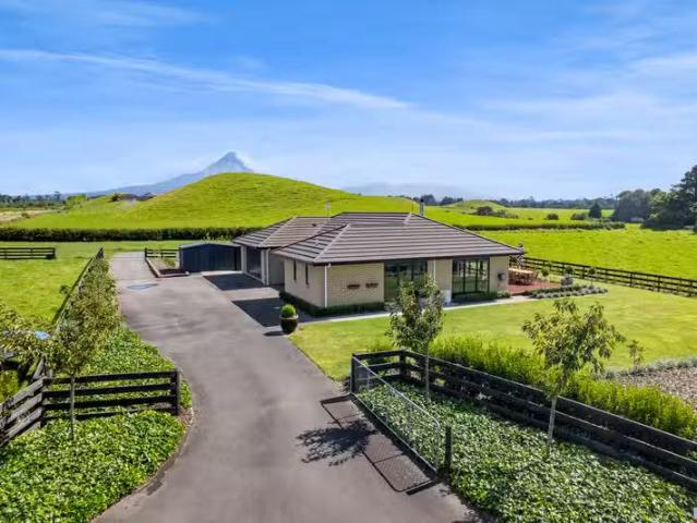 House for rent in Taranaki