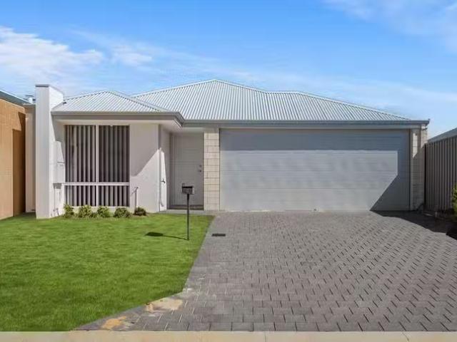 House for rent in Hammond Park, Western Australia