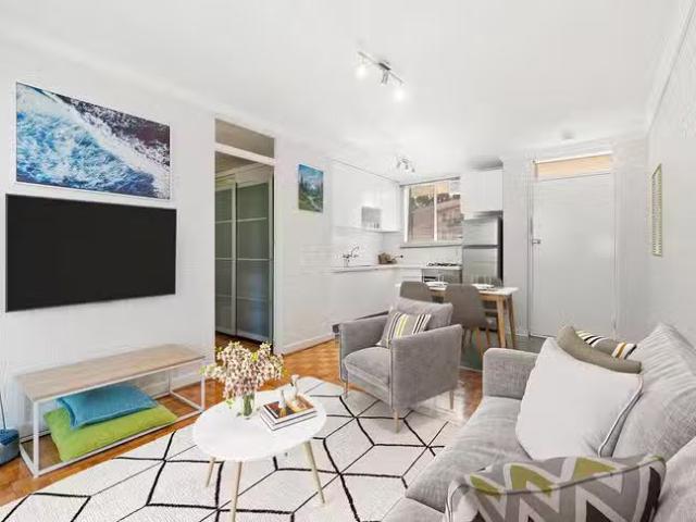 Apartment for rent in Maylands, Western Australia