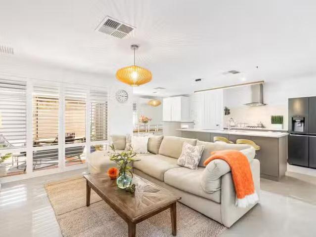 House for rent in Kallaroo, Western Australia