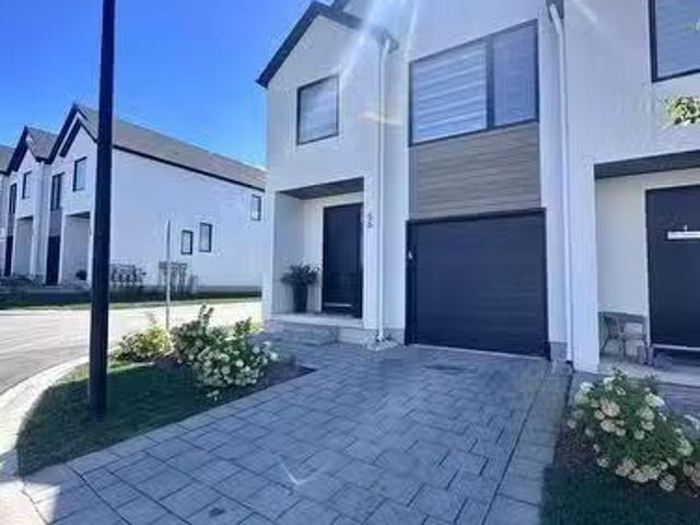 Condo for rent in Arva, Ontario