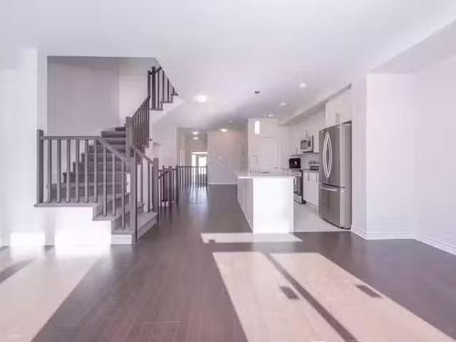 Condo for rent in Clarence-rockland, Ontario