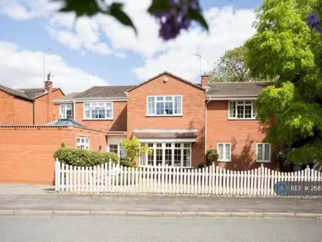 House for rent in Alderminster, Warwickshire