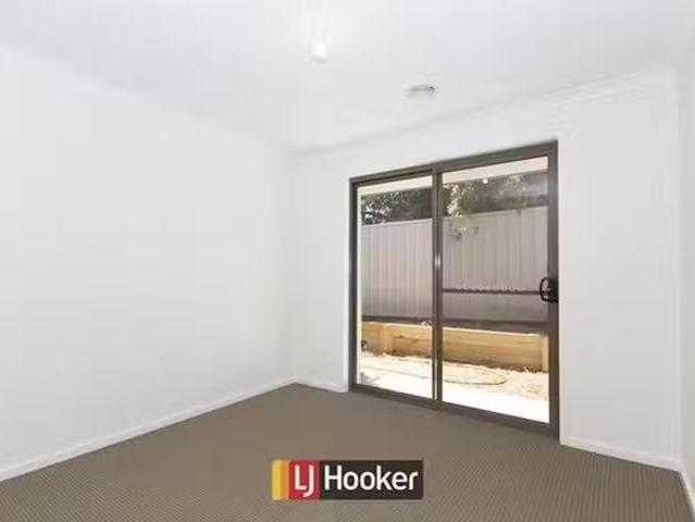 House for rent in Mckellar, Australian Capital Territory