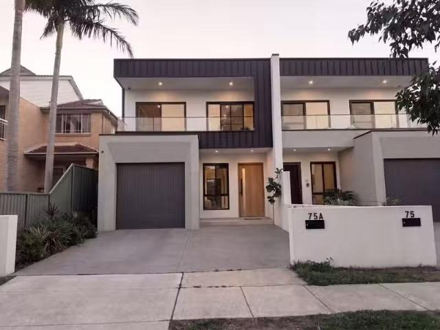 Condo for rent in Sydney, New South Wales
