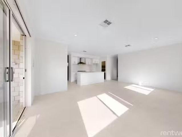 House for rent in Parklands, Western Australia