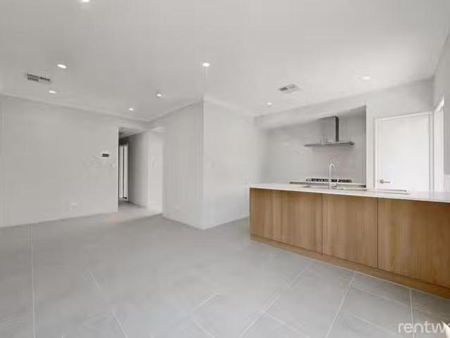 House for rent in Parklands, Western Australia