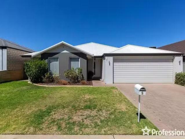 House for rent in Piara Waters, Western Australia