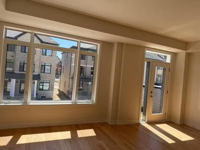 Condo for rent in Georgina, Ontario