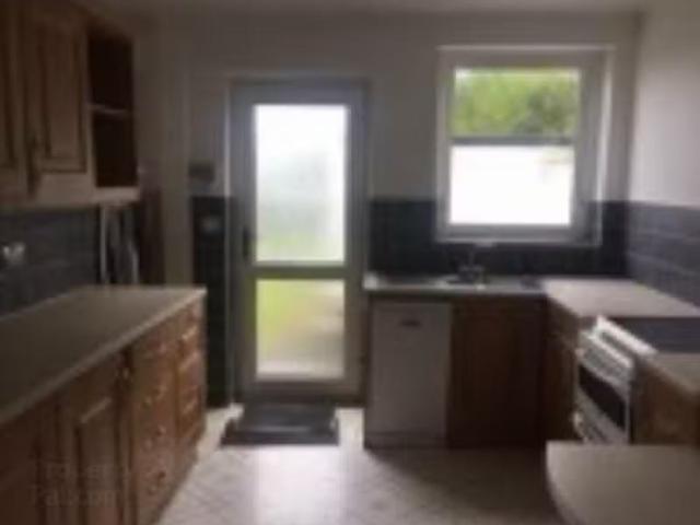 House to rent in Gorteeny, Connacht