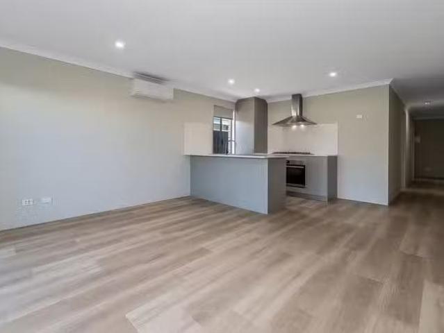 House for rent in South Lake, Western Australia